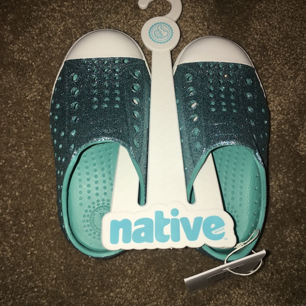 Native pool bling